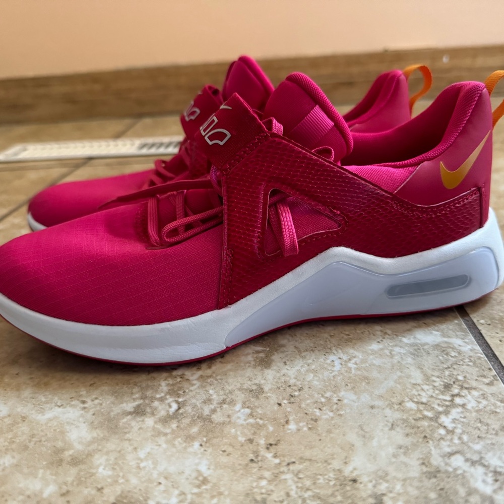 Nike air max Bella TR 5